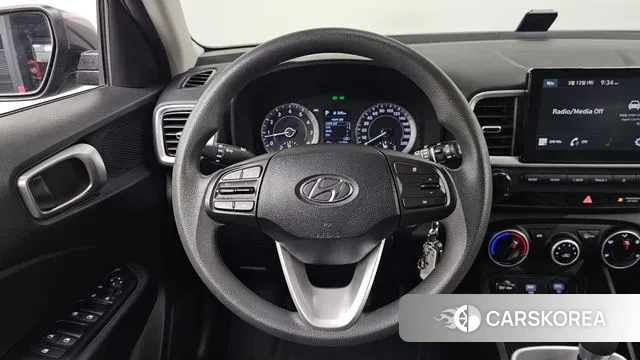 Hyundai Venue 2021 Серый из Кореи, фото 3