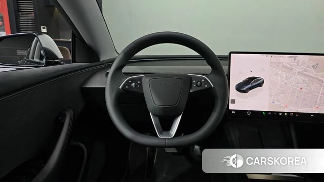 Tesla Model 3 2025 Серый из Кореи, фото 3