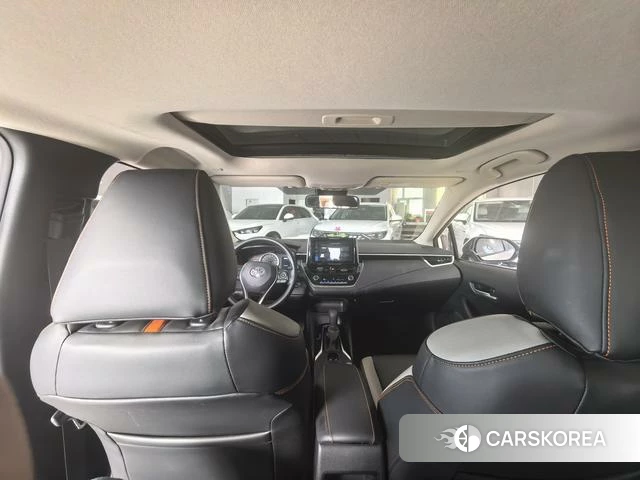 Toyota Corolla 2023 Белый из Китая, фото 3