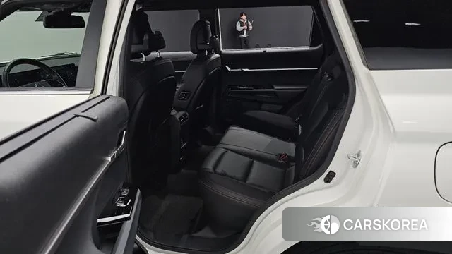 Ssangyong The New Torres 2024 Белый из Кореи, фото 3