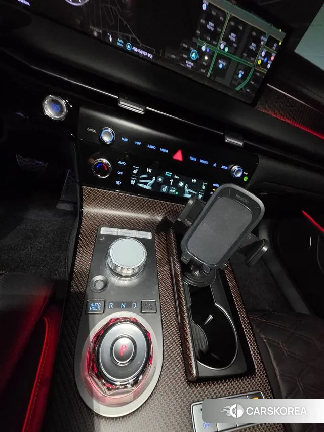 Genesis G80 (RG3) 2024 Темно-зеленый из Кореи, фото 3