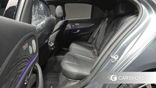 Mercedes-Benz E-Class W213 2020 Серый из Кореи, фото 3