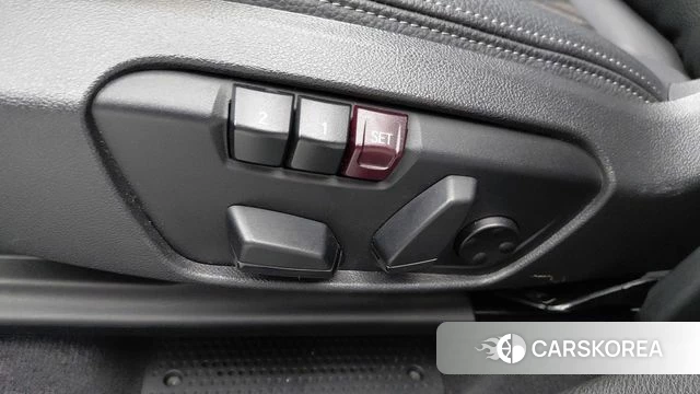 BMW X1 (F48) 2021 Черный из Кореи, фото 3