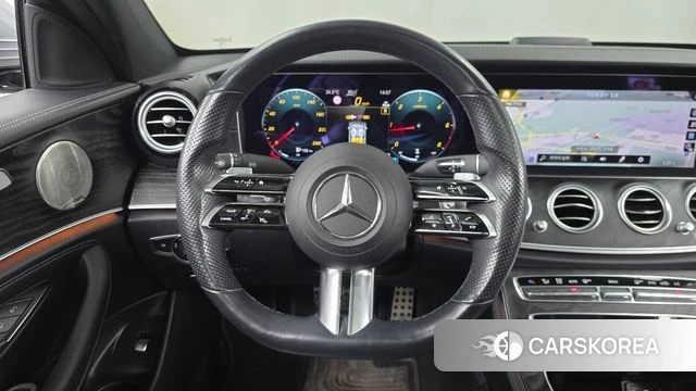 Mercedes-Benz E-Class W213 2022 Серебряный из Кореи, фото 3