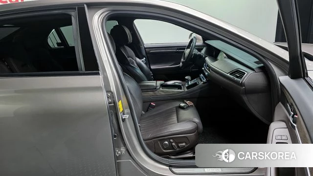 Genesis G90 2019 Серебристо-серый из Кореи, фото 3