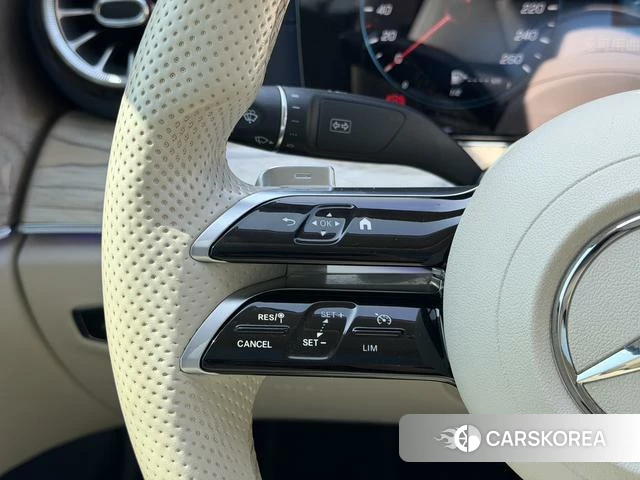 Mercedes-Benz E-class (imported) 2021 Белый из Китая, фото 3