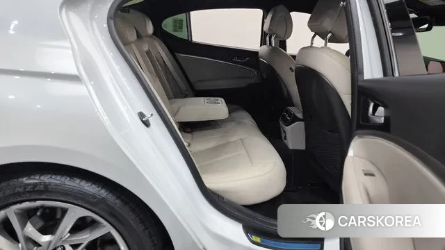 Genesis The New G70 2022 Белый из Кореи, фото 3