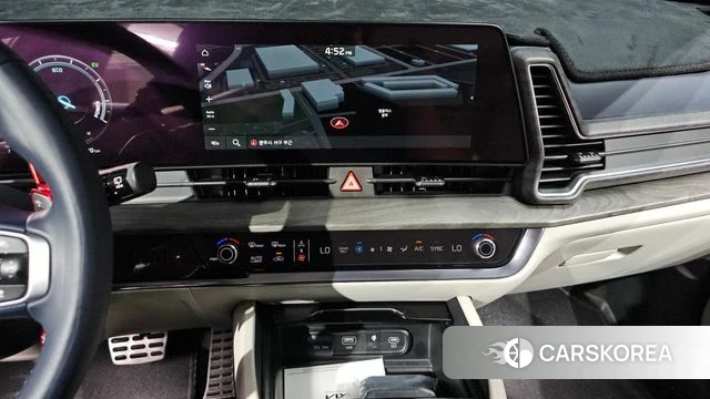 Kia Sportage 5th Generation Hybrid 2024 Белый из Кореи, фото 3