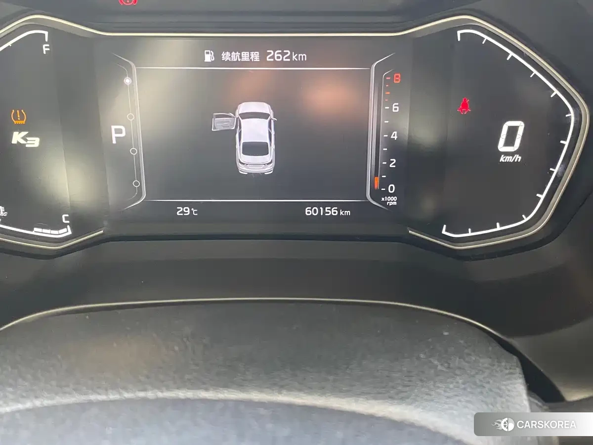 Kia K3 2021 Белый из Китая, фото 3