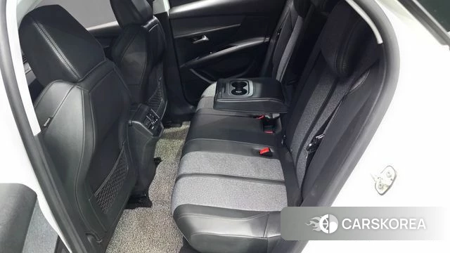 Peugeot 3008 second generation 2021 Белый из Кореи, фото 3