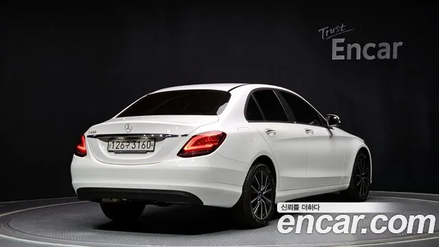 Mercedes-Benz C-Class W205 id 2696501 из Кореи 3