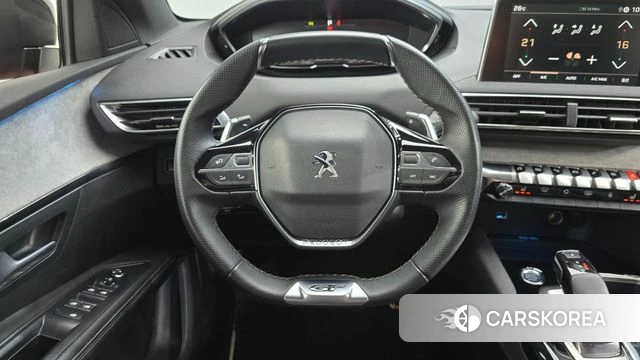 Peugeot 5008 second generation 2021 Оранжевый из Кореи, фото 3