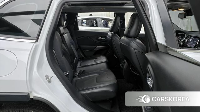 Jeep Cherokee (KL) 2021 Белый из Кореи, фото 3
