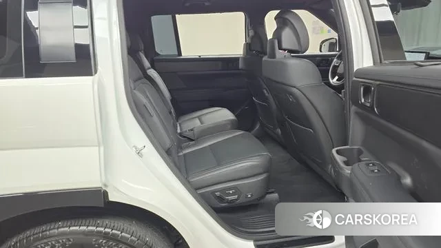 Hyundai Santa Fe (MX5) 2023 Белый из Кореи, фото 3