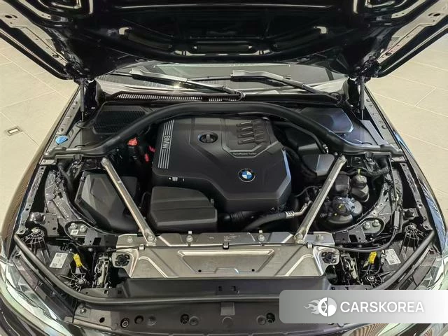 BMW 4 series 2025 Черный из Китая, фото 3