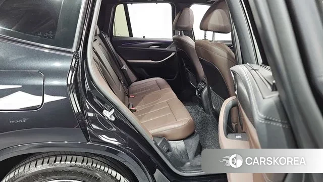 BMW X3 (G01) 2024 Черный из Кореи, фото 3