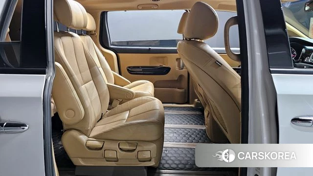 Kia The New Carnival 2018 Белый из Кореи, фото 3