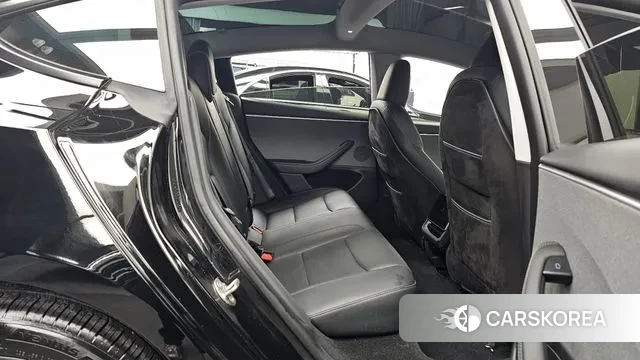 Tesla Model 3 2024 Черный из Кореи, фото 3