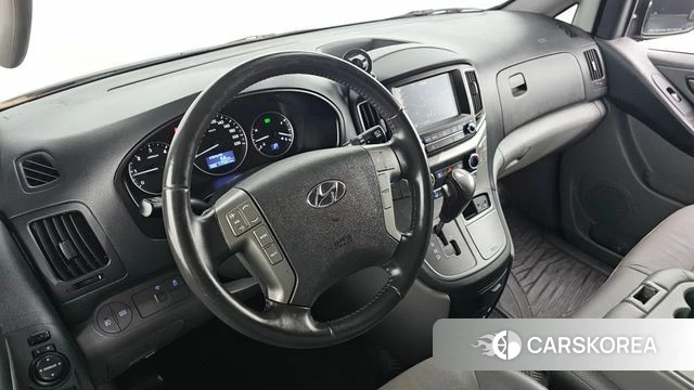 Hyundai The New Grand Starex 2018 Черный из Кореи, фото 3