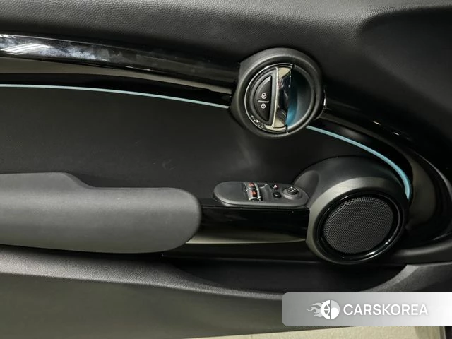 Mini Cooper id 4442678 из Кореи 3