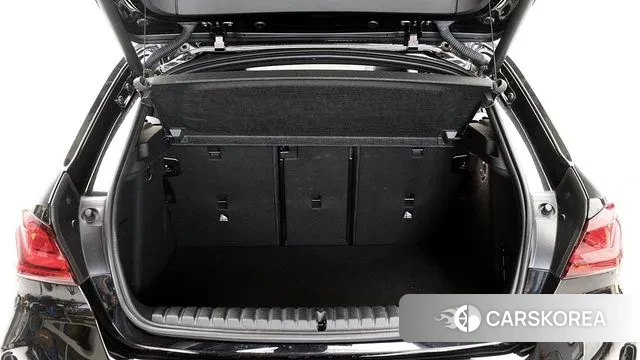 BMW 1 Series (F40) 2023 Черный из Кореи, фото 3