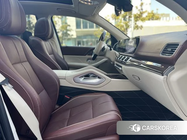Mercedes-Benz Maybach GLS 2022 Черный из Китая, фото 3