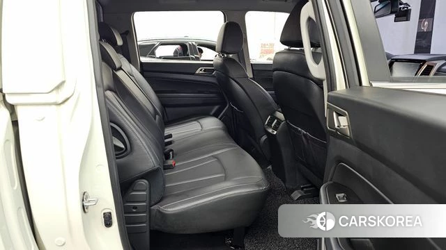 Ssangyong Rexton Sports 2018 Белый из Кореи, фото 3