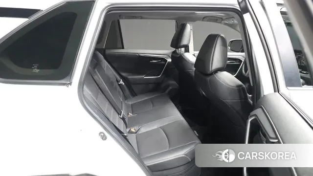 Toyota RAV4 5th Generation 2025 Белый из Кореи, фото 3