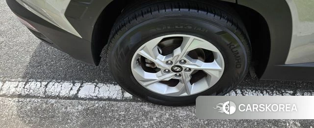 Hyundai Tucson (NX4) 2022 Серебряный из Кореи, фото 3
