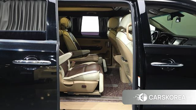 Kia All New Carnival 2018 Черный из Кореи, фото 3