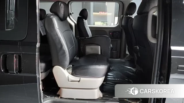 Hyundai The New Grand Starex 2019 Черный из Кореи, фото 3