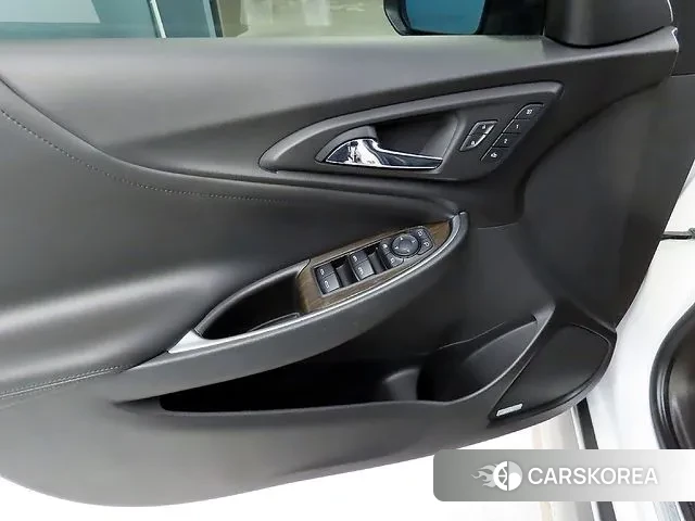 Chevrolet (GM Daewoo) All New Malibu 2018 Белый из Кореи, фото 3