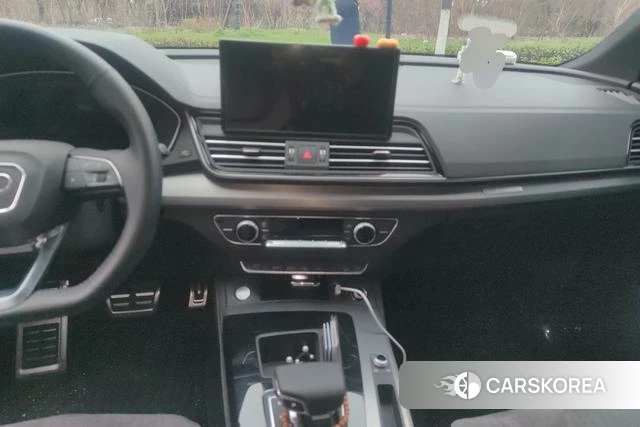 Audi Q5L Sportback 2025 Черный из Китая, фото 3