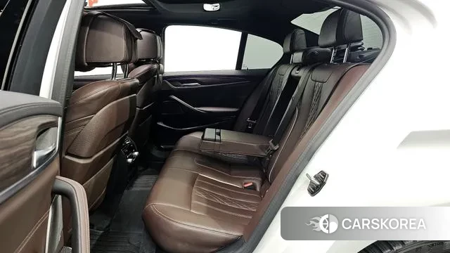 BMW 5 Series (G30) 2021 Белый из Кореи, фото 3