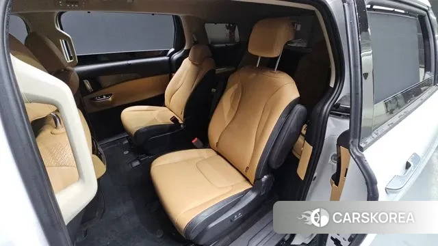 Kia Carnival 4th generation 2023 Белый из Кореи, фото 3