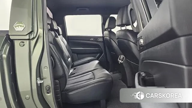 Ssangyong The New Rexton Sport 2023 Темно-зеленый из Кореи, фото 3