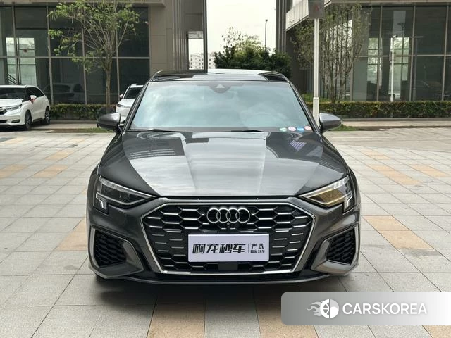 Audi A3 2021 Темно-серый из Китая, фото 3