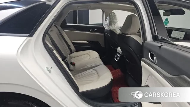 Kia The New K5 Hybrid 3rd generation 2025 Черный из Кореи, фото 3