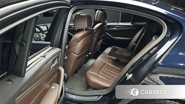 BMW 5 Series (G30) 2019 Синий из Кореи, фото 3
