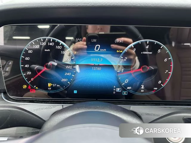 Mercedes-Benz E-class 2023 Черный из Китая, фото 3