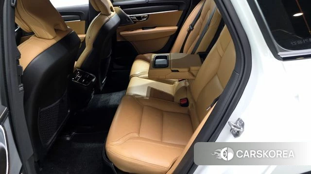 Volvo V90 Cross-Country 2020 Белый из Кореи, фото 3