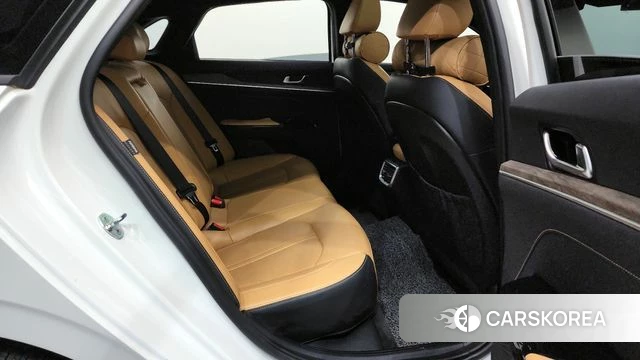 Kia K5 3rd generation 2021 Белый из Кореи, фото 3