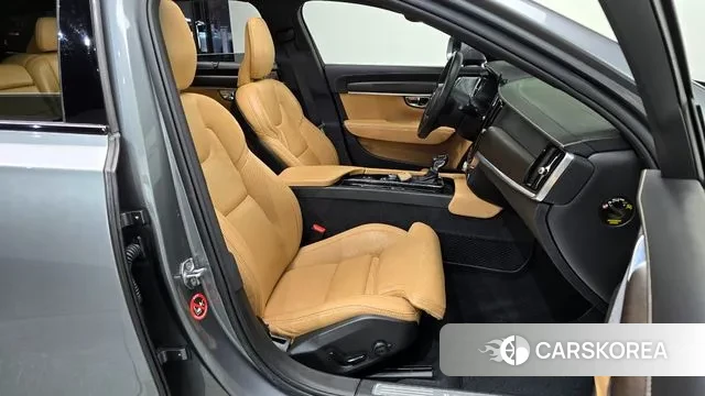 Volvo V90 Cross-Country 2020 Серый из Кореи, фото 3
