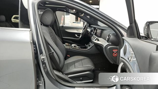 Mercedes-Benz E-Class W213 2019 Серый из Кореи, фото 3