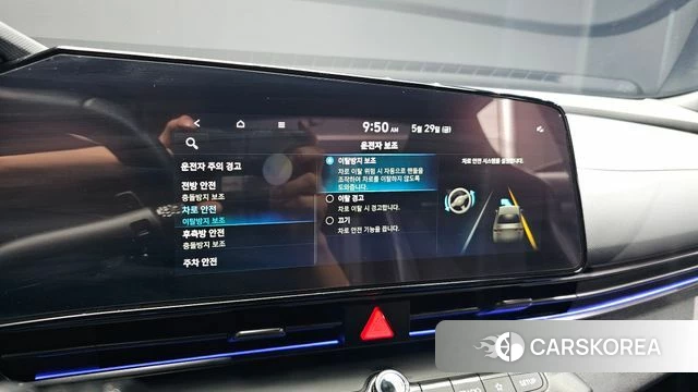 Hyundai Avante (CN7) 2023 Серебристо-серый из Кореи, фото 3