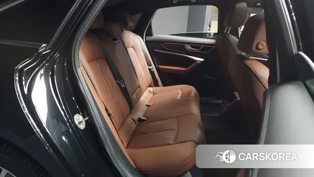 Audi A6 (C8) 2022 Черный из Кореи, фото 3