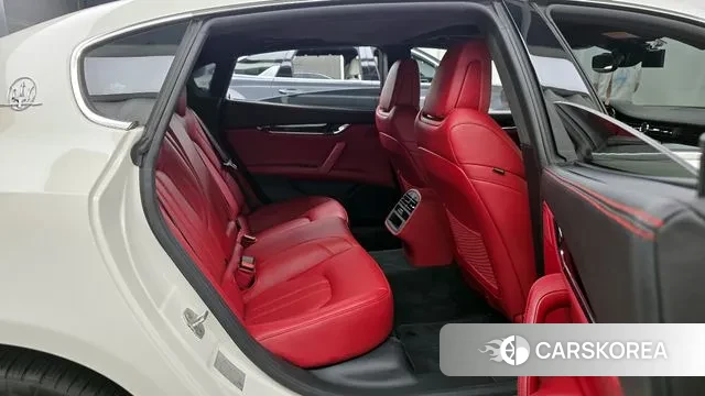 Maserati Quattroporte 2018 Белый из Кореи, фото 3