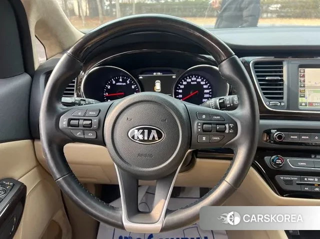 Kia The New Carnival 2019 Черный из Кореи, фото 3