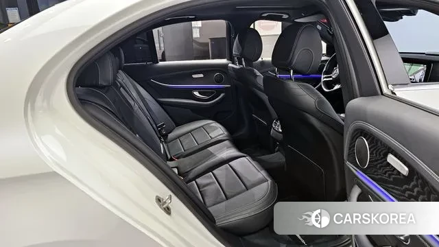 Mercedes-Benz E-Class W213 2020 Белый из Кореи, фото 3