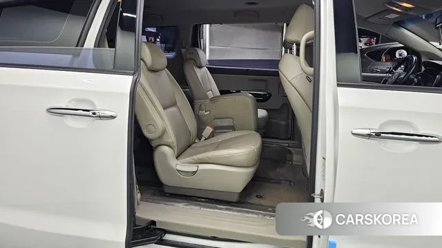 Kia The New Carnival 2019 Белый из Кореи, фото 3